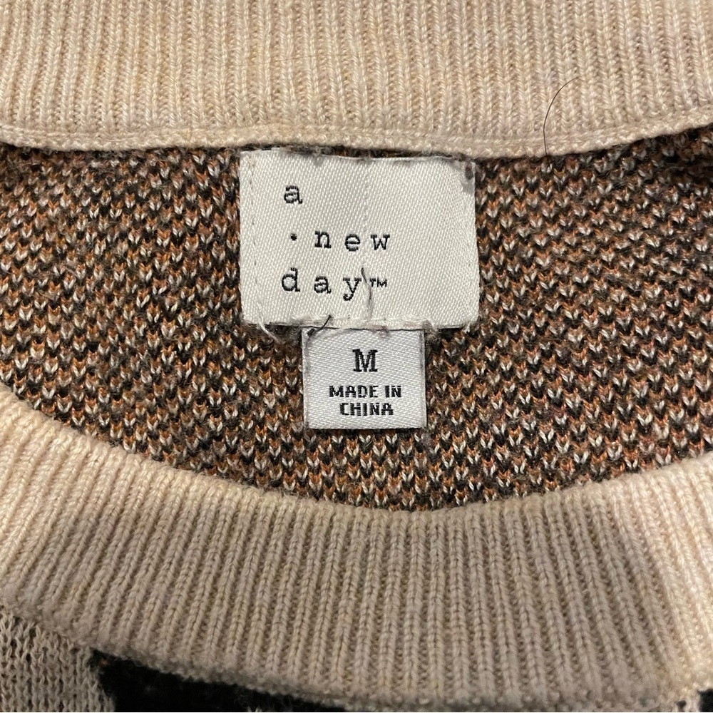 A New Day Leopard Crew Neck Sweater - Picture 4 of 5
